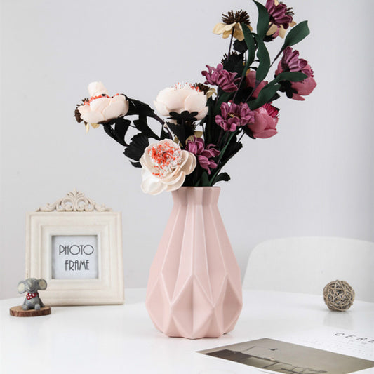 Drop‑Proof Plastic Decorative Vase – Nordic Style PE Flower Display